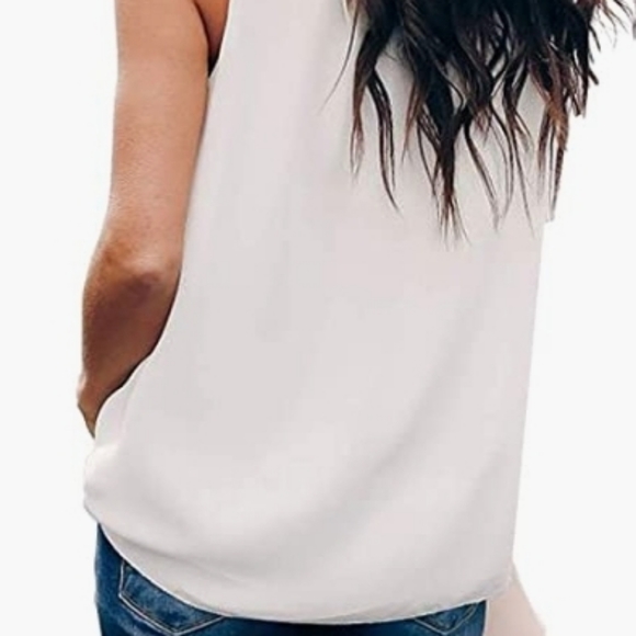 Top - Picture 3 of 4